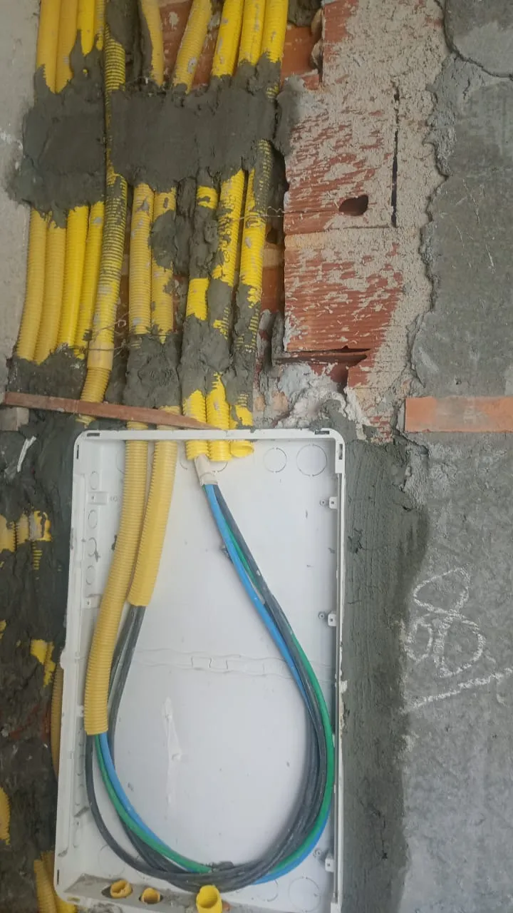Infraestrutura para quadros elétricos em Minas Gerais